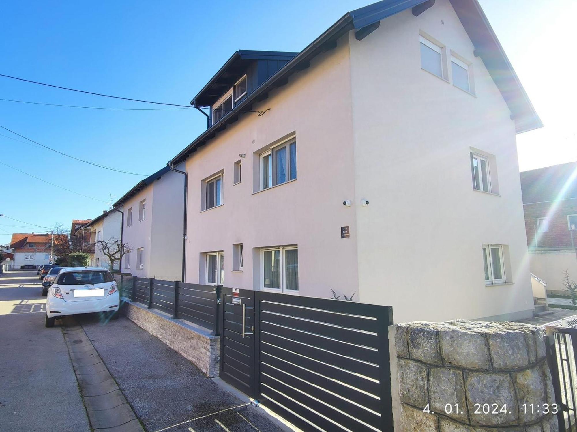 Lumani Apartment Zagreb With Free Parking Exteriör bild