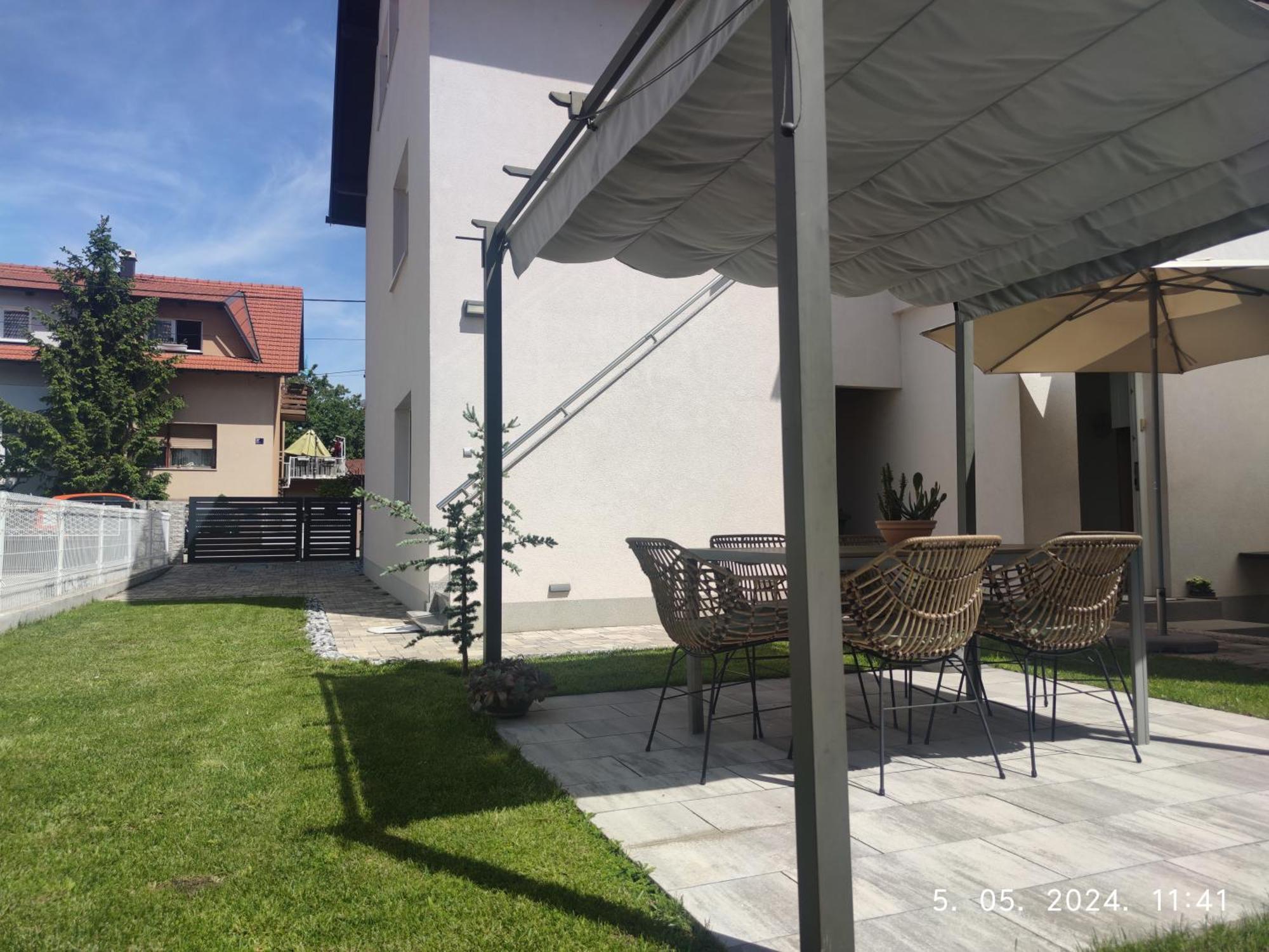 Lumani Apartment Zagreb With Free Parking Exteriör bild