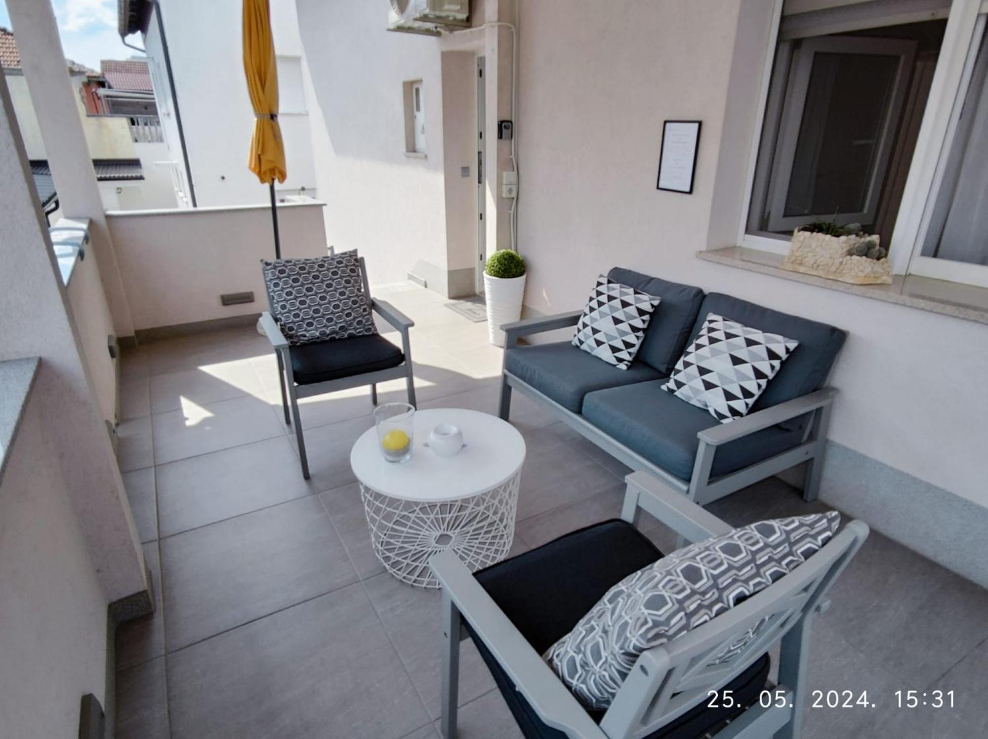 Lumani Apartment Zagreb With Free Parking Exteriör bild