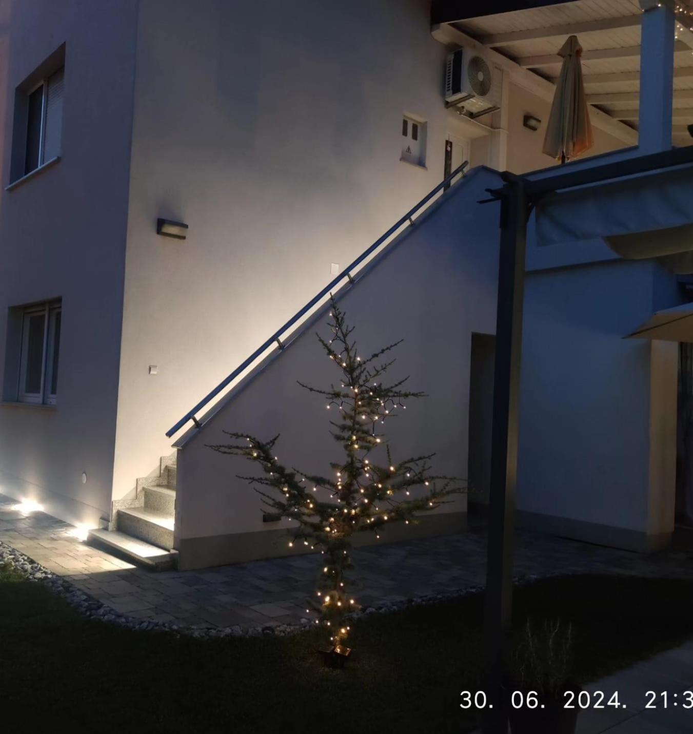Lumani Apartment Zagreb With Free Parking Exteriör bild